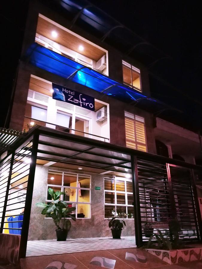 Hotel Zafiro Leticia Extérieur photo